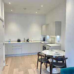 Luxury Modern 1 Bed , London Großbritannien